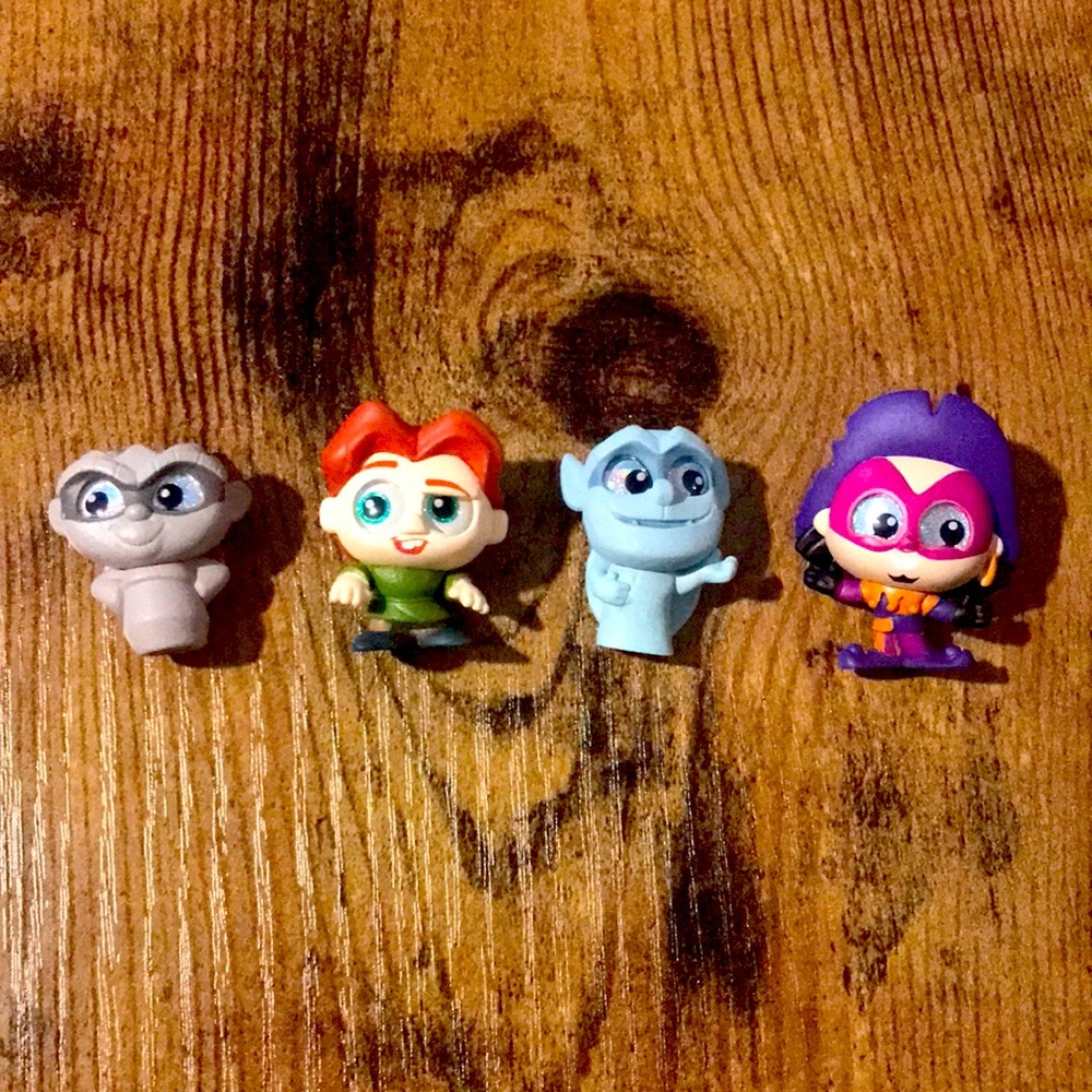 Disney Doorables Hunchback set of 4